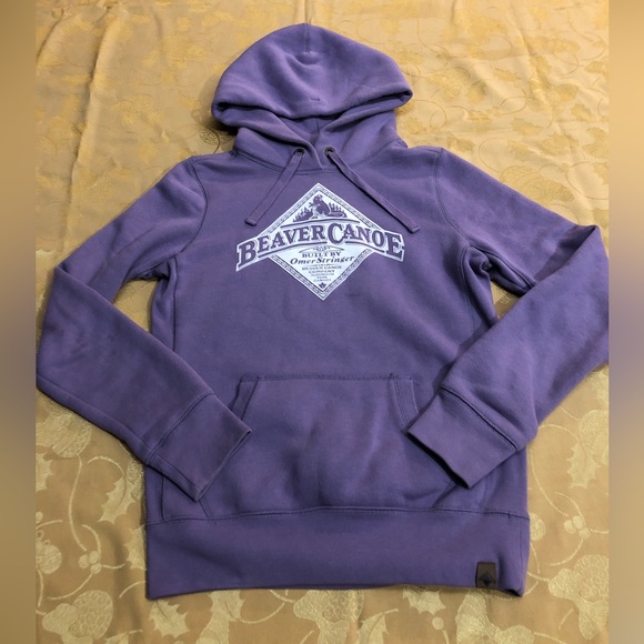 Beaver Canoe xs purple hoodie. Great condition - Picture 3 of 6